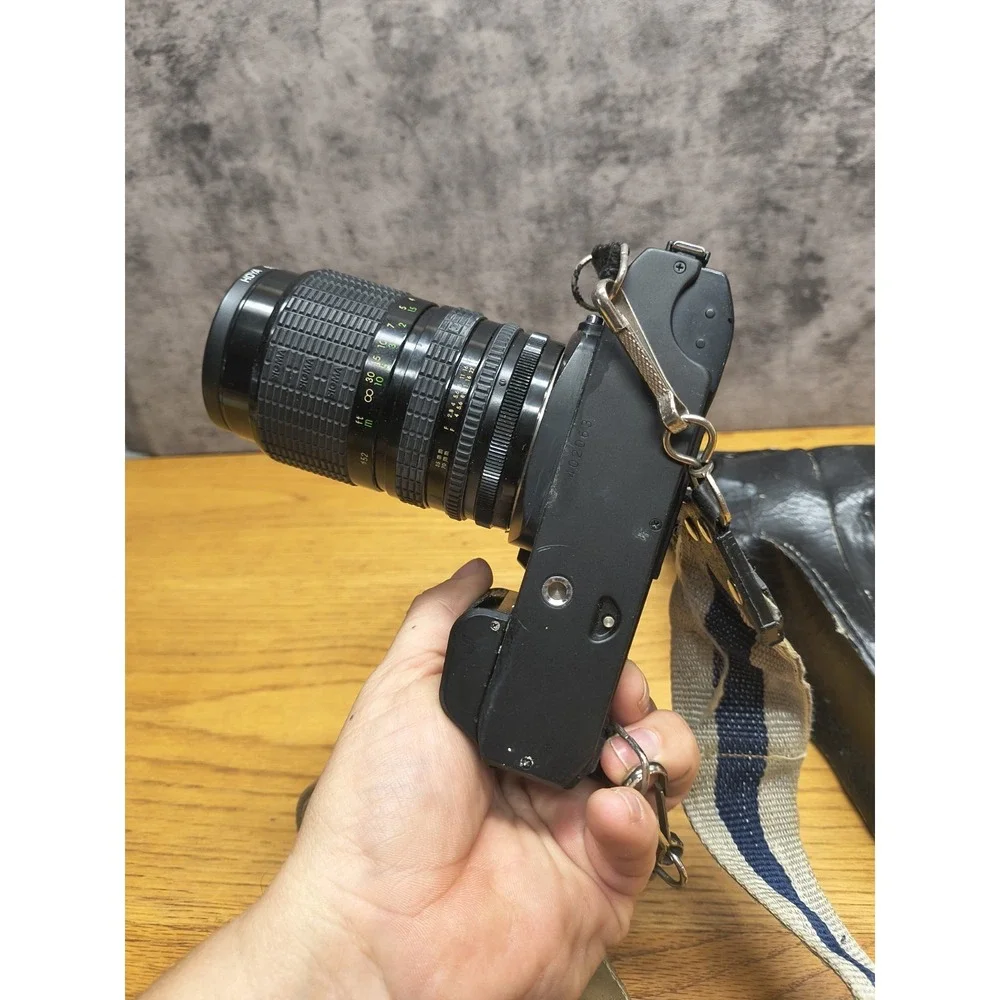 Konica FS-1 FS1 35mm camera with 35-70mm‎ Hexanon from Japan